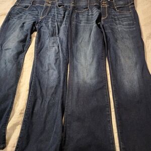 Apt. 9 mid-rise bootcut jeans NWT size 14. 2 pair.
